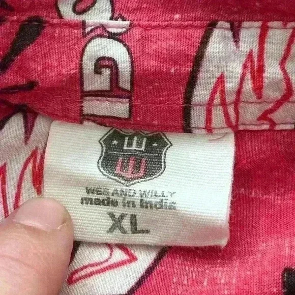 Wes and Will Red Georgia Bulldogs Vintage Floral Button Up Shirt Mens size XL - Picture 2 of 5